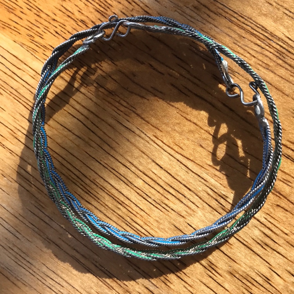 Costa Rican Bracelets - Picture 2 of 3
